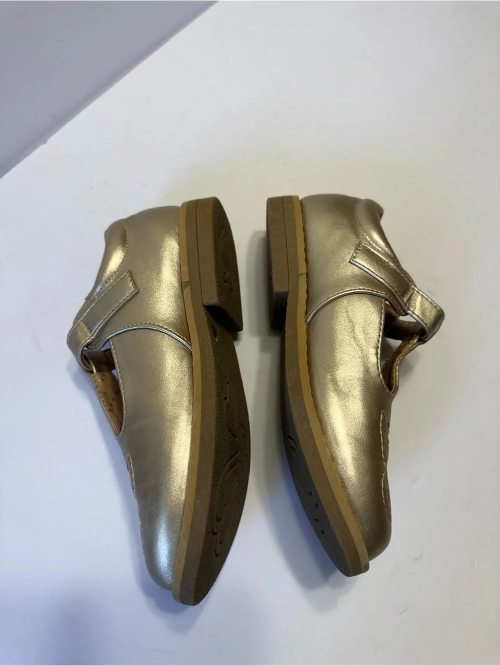Dream Pairs Girls Gold Metallic Shoes Butterfly Detail Mary Janes Sz 2
